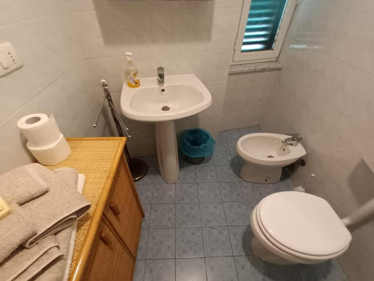 Sea Time Apartment Livorno Exterior photo